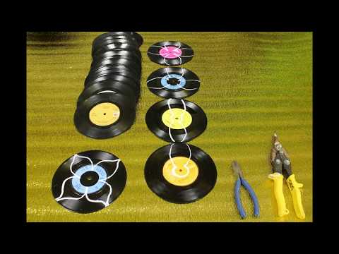 Artist makes Roses using Vinyl Records