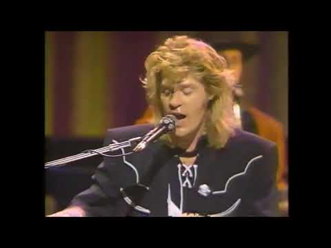 I Can't Go For That  Daryl Hall & John Oates Live At The Apollo 1985