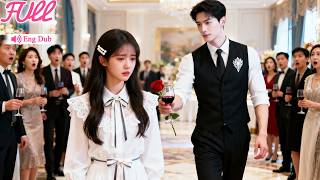 Girl Was Ignored And Mocked By All,But CEO Kissed Her At A Party And Proposed—Everyone Was Stunned!