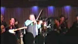 Roy Clark performs The Orange Blossom Special 1987 Live