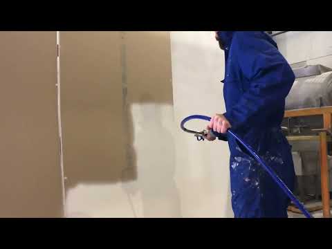 Nakładanie gładzi agregatem Graco Mark VII