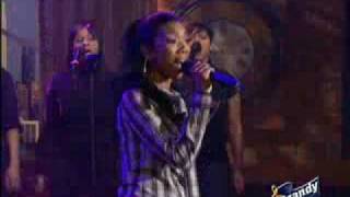 Brandy-Right Here (Departed) Live (HQ)