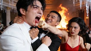 Een blinde man die tijdens zijn auditie werd bespot, verbluft iedereen met zijn gouden stem en wint een enorm contract.