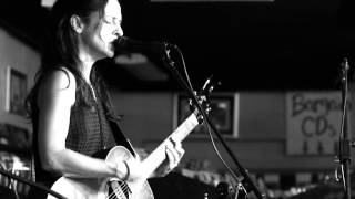 Tracy Bonham "Gone Gone Gone" @ Music Millennium (08-22-15)