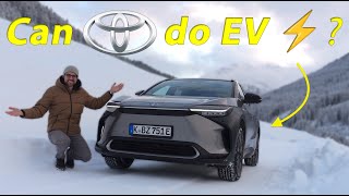 סקירת נהיגה של טויוטה bZ4X עם הנעה כפולה ומבחן טווח חורף!