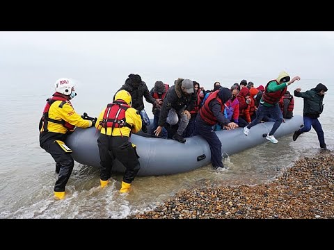 UK restricts DRC visas over migrant return row