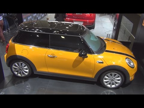 MINI Cooper D 3-Doors (2015) Exterior and Interior in 3D