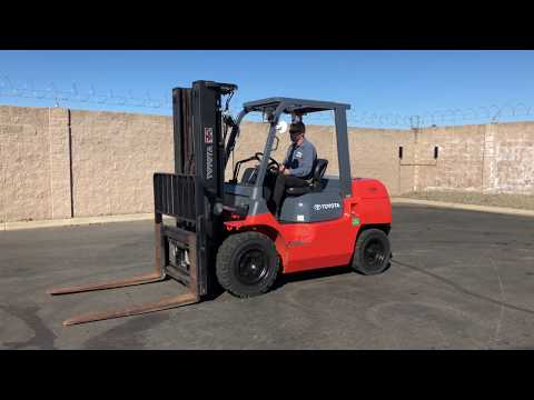 Toyota 7FDU35 7,000 Diesel Mast Forklift FOR Sale
