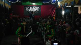 Download lagu #Kubrosiswo #Jathilan #Kesurupan Ndadi !! Kubro Siswo Bangun Siswo Kendal Kesurupan mp3 Download lagu #Kubrosiswo #Jathilan #Kesurupan Ndadi !! Kubro Siswo Bangun Siswo Kendal Kesurupan mp3