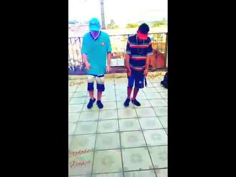 DERIQUI E RENAN -  BEAT DO ALARME - MC BN e MC GW - Só porrada