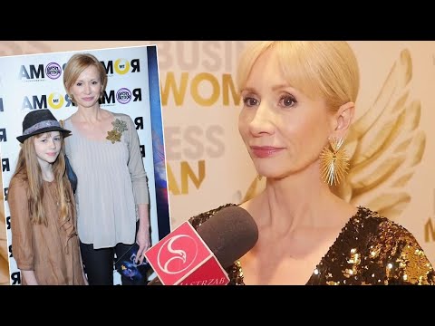 Córka Ewy Błaszczyk zasłynęła w mediach z kontrowersyjnych zdjęć.Gwiazda ocenia upiorne prace Marysi