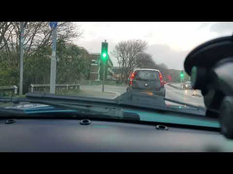 TVR Cerbera 4.5 - Very Short Rev Off, Wheelspin From The Lights POWEEERRR!