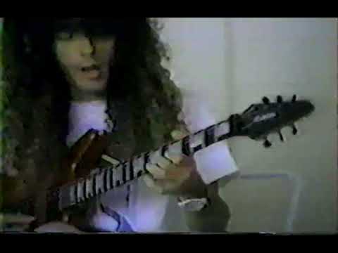 Marty Friedman - Rare guitar lesson