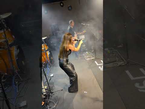 Deyse Limma - Highway to Hell