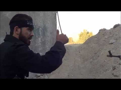 استعداد مقاتلي كتيبة عمر بن الخطاب لعملية إستهداف قوات النظام على طريق مطار دمشق الدولي في ريف دمشق