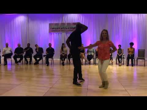 download lagu mp3 mp4 Jula Byam, download lagu Jula Byam gratis, unduh video klip Jula Byam