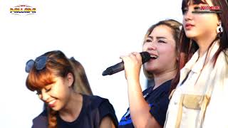 Download lagu MEMORI BERKASIH - ALL ARTIS CEKSOUND - NEW PALLAPA LIVE ROMANTIS GUSAR 2019 mp3 Download lagu MEMORI BERKASIH - ALL ARTIS CEKSOUND - NEW PALLAPA LIVE ROMANTIS GUSAR 2019 mp3