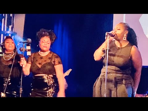 Zacarra Heath owns "Rock Me Baby" LIVE in Nashville