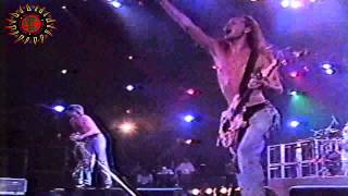 Alice In Chains - Angry Chair / Man In The Box [Live At The Hollywood Rock 1993][Pro-Shot]