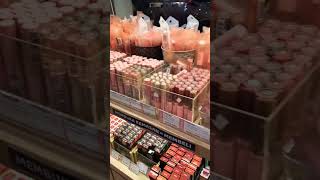 Download lagu Bingung milihnya, semua gemaz #kosmetik #kosmetikmurah #lipstick #bedakviral #tokokosmetik #shopping mp3