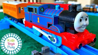 Thomas and Friends TOMY Trackmaster Build  Thomas 