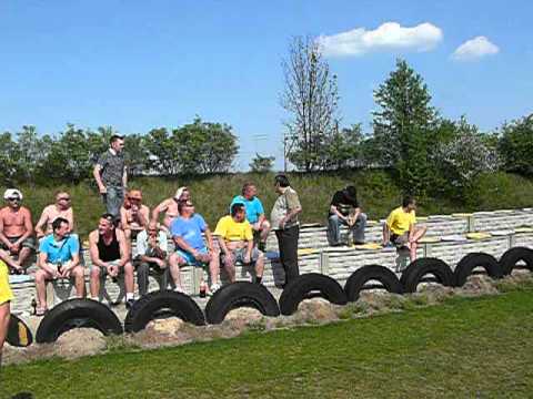 Kibice Pogoni na derbach Sierakowianka - Pogoń