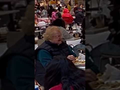 Wop It TikTok Dance IN PUBLIC!