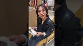 本会議で免税店の廃止を提案した直後、桑田さんの免税店オープンした
