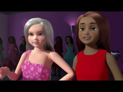 Will Kylie's design WIN?! DesignaFriend Fashion School Animated Series!