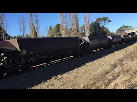 Pacific National coal train at Moss Vale NSW