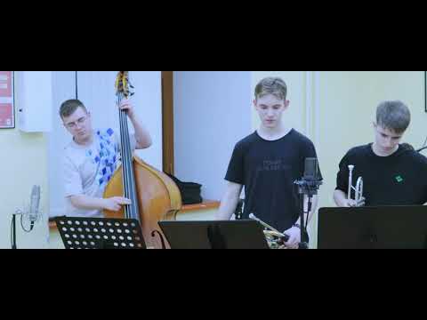 Alexander Rosenblatt-Take Blues .      8 grade students of the Gnessin School. Jazz ensemble class.