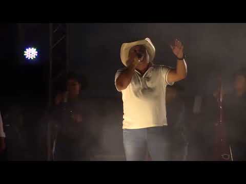 YACIMIENTO DE AMOR - FERNANDO TOVAR (AUDIO EN VIVO)