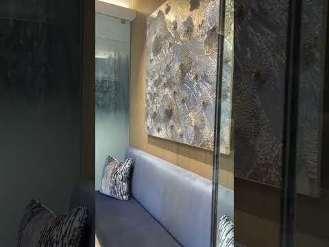 Naeem Khan paintings + dresses!