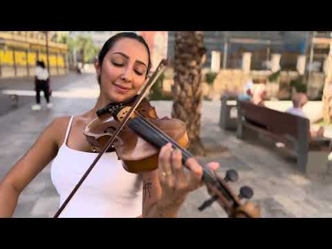 Beethoven’s 5 Secrets | Violin Cover by Renata Garro | Street Artist