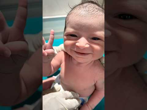 New born reaction #adorably #newbornbaby #adoreble #baby #cute #newborn