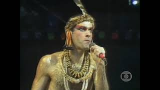 Download lagu Fashion at Rock in Rio - Cristina Franco on Jornal Hoje (1985) mp3
