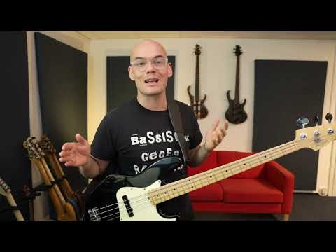 Accompany spontaneous chord sequences with the bass