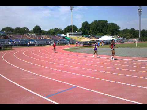 Girls race walk lap 2