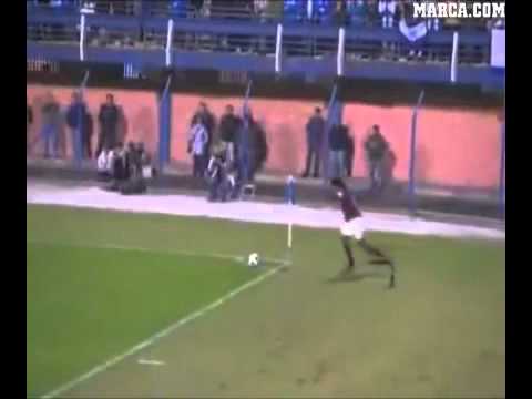 Gol olímpico de Ronaldinho con el Flamengo