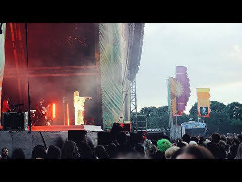 Florence + The Machine  - Ship to Wreck (Live) Belfast. 28/06/23. Belsonic. HD
