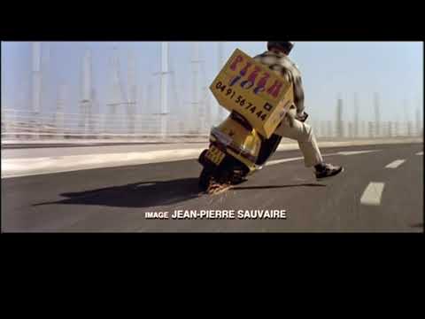 Motorbike scenes in movies - Taxi scooter