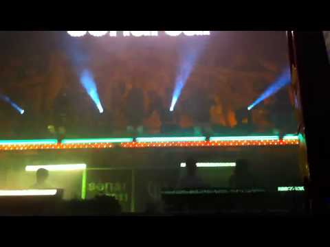 L-VIS 1990 + BOK BOK B2B @ SONAR 2011