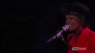 The Voice 2017 Vanessa Ferguson   Live Playoffs   Lean On