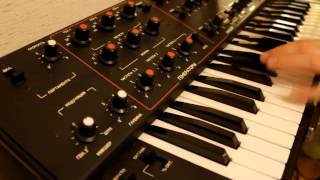 Video thumbnail for Altair-231 soviet analog synthesizer (3 VCO) by Strangesoundful