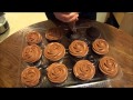 Frosting Cupcakes with Wilton Tip 1M (piping tutorial ...