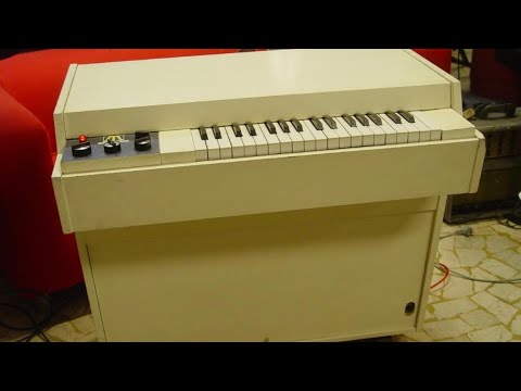 Homeskoolin’ Volume 563, Tom Bukovac, “Century Of Sadness”