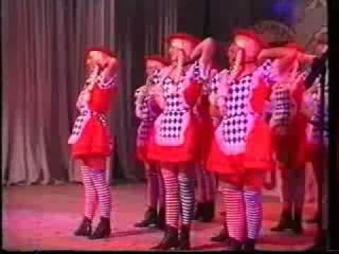 Ja, ja, so blau, blau, blau ... - Zillertaler Hochzeitsmarsch mit dem OCV Showballett