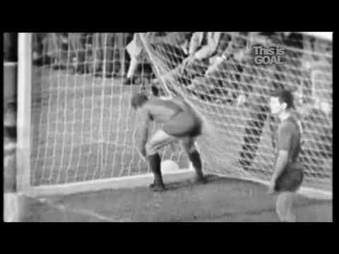 Goal! Jose Aguas. UEFA European Champion Clubs' Cup 1960/1961. Final. FC Barcelona - SL Benfica