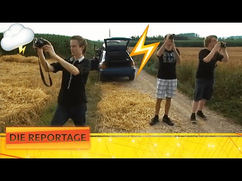 Storm Chasers: These guys chase lightning and thunder ⚡⛈ | 1/2 | The Report | ATV
