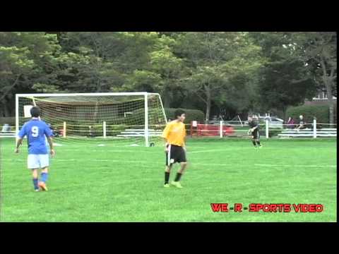 141002 SOCCER  St Anthonys vs Kellenberg